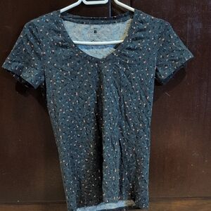 Floral V-Neck T-Shirt